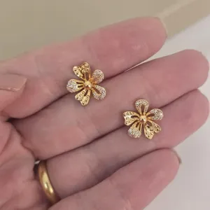 Brinco Flor Zircônia