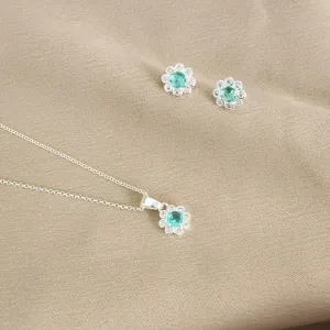 Conjunto Delicado De Flor