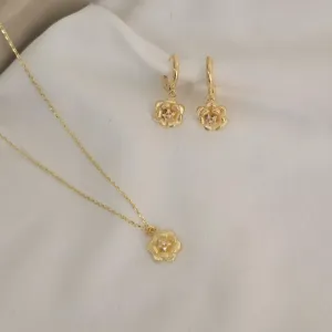 Conjunto Delicado Flor