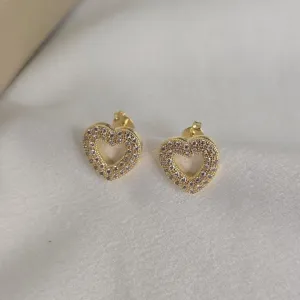 Brinco Delicado Coração Zircônia