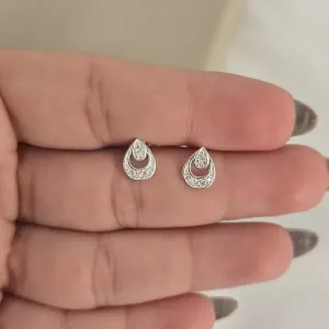 Brinco Delicado Gota Zircônia