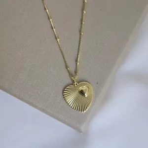 Colar Delicado Coração Liso