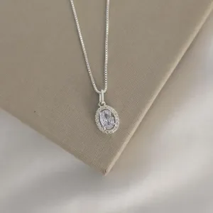 Colar Delicado Zircônia