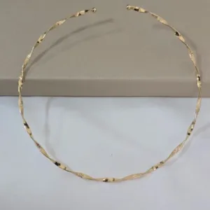 Colar Aro Torcido