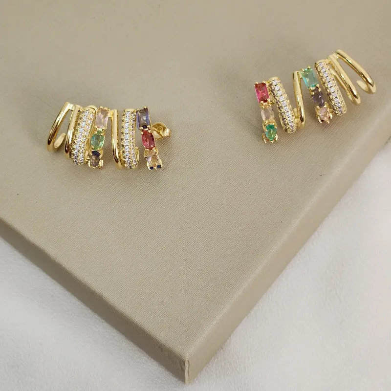 BRINCO METAL E ZIRCONIA | EARCUFF