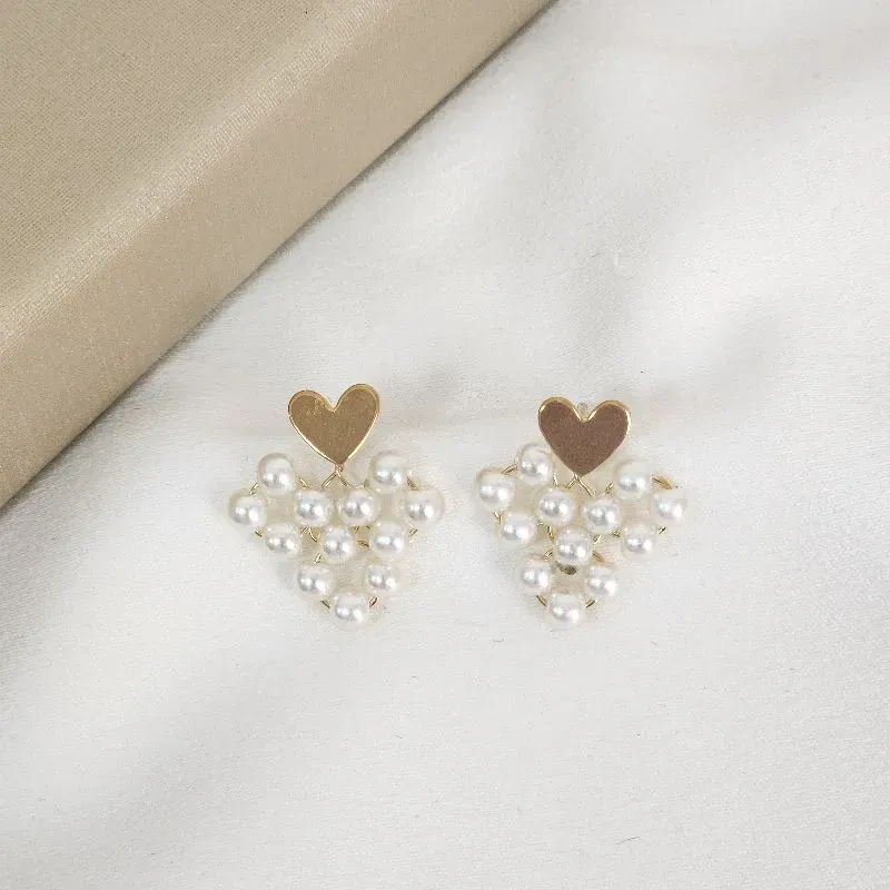 Brinco Coração Pérolas banhado Ouro 18k