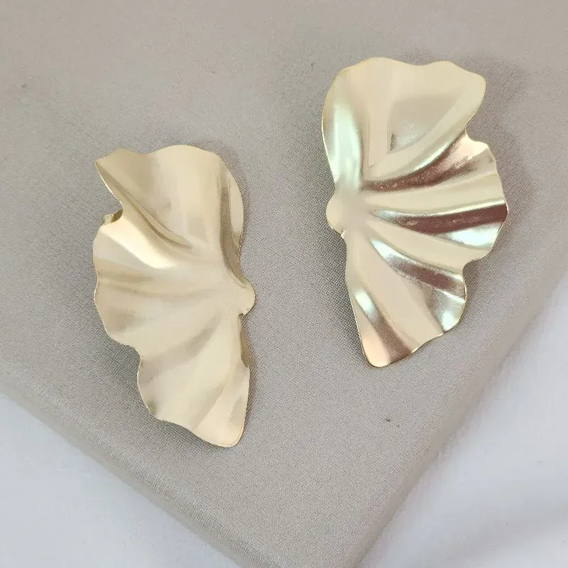Brinco Metal Orgânico Acetinado