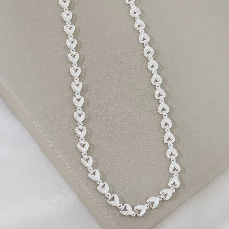 Colar choker metal