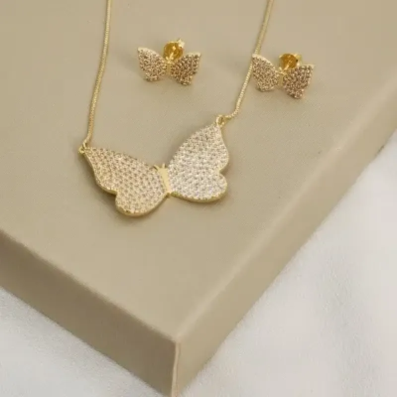 CONJUNTO BORBOLETA CRAVEJADO COM ZIRCÔNIA