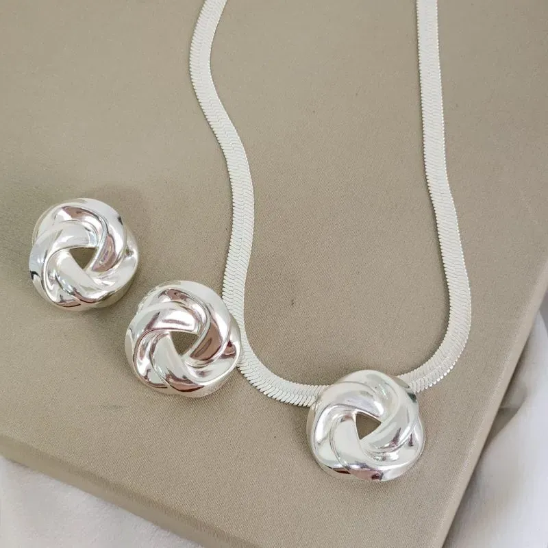 Conjunto Metal Torcido Prata