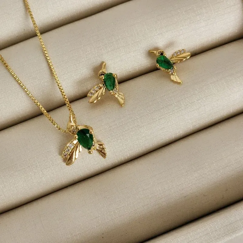 CONJUNTO PÁSSARO ZIRCÔNIA
