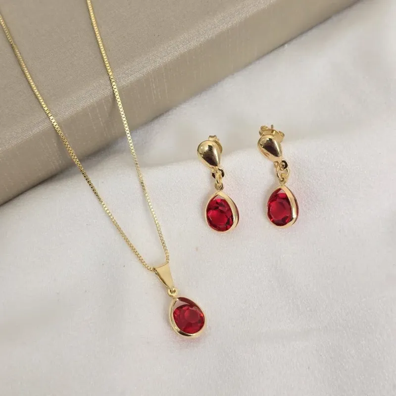 Conjunto Delicado com Zirconia Colorida