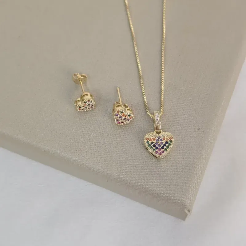 Conjunto Delicado Coração Zirconia Colorido