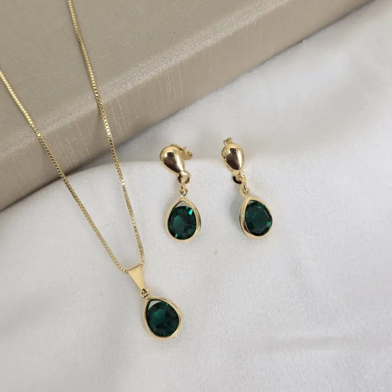 Conjunto Delicado com Zirconia Colorida