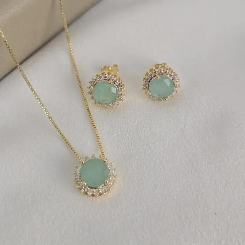 Conjunto Delicado Pedra