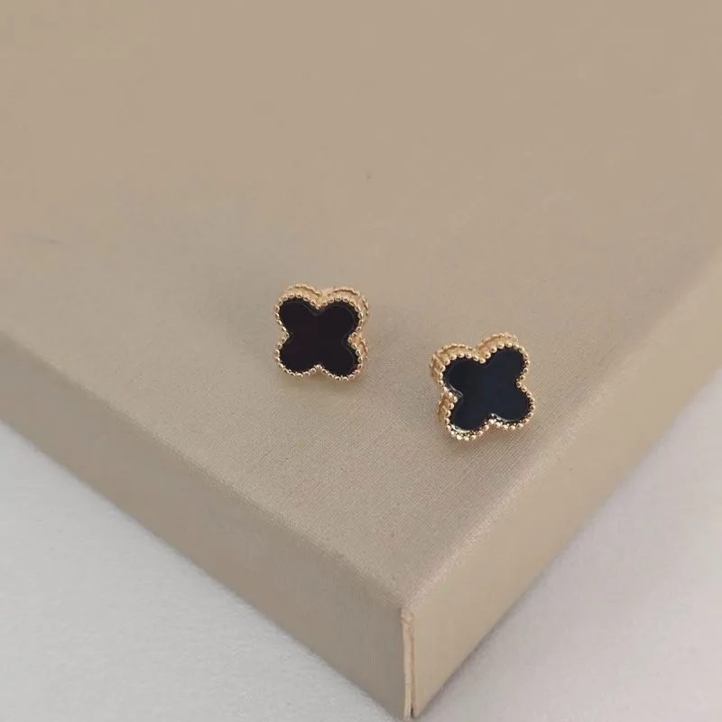 Brinco Pedra V banhado Ouro 18k