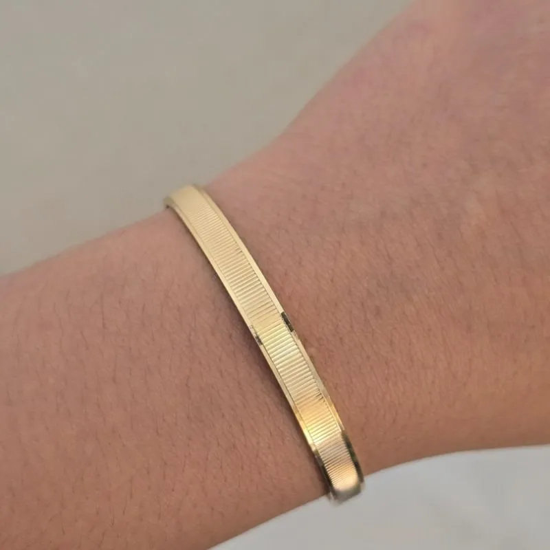 Bracelete Detalhado Orgânico