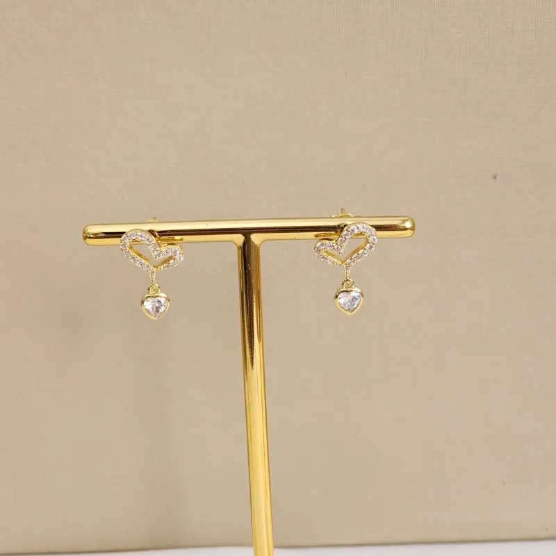 Brinco Coração Zircônia