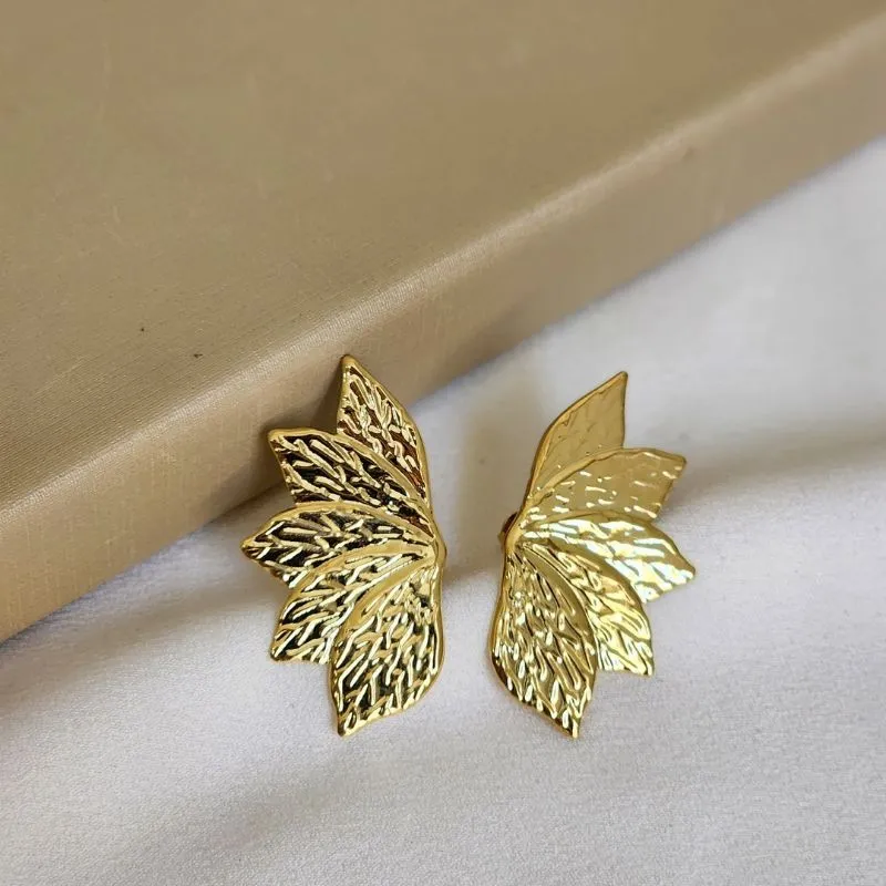 Brinco Liso Folha