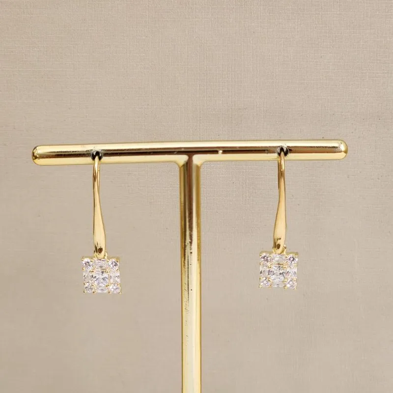 Brinco Gancho Zircônia