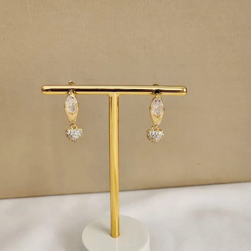 Argola Delicada Coração Zircônia