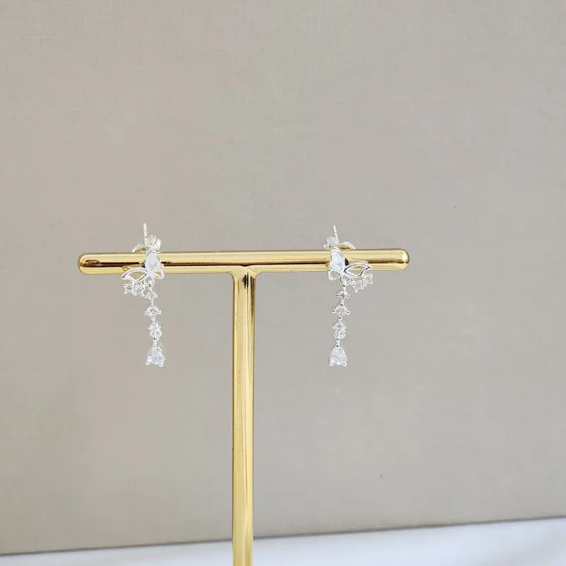 Brinco Borboleta Zircônia