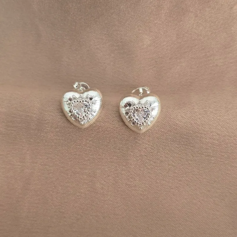 Brinco Delicado Coração Zircônia