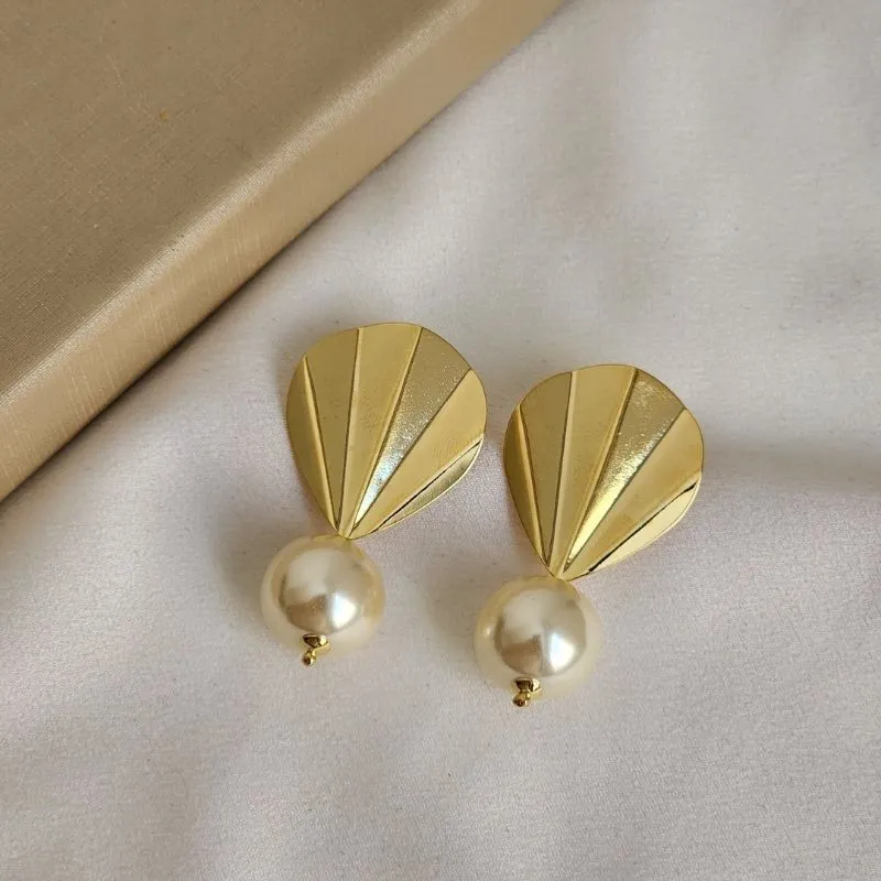 Brinco Maxi Liso e Perolas