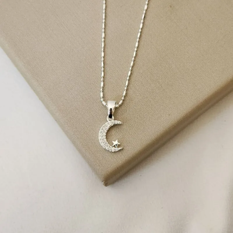 Colar Delicado Lua Zircônia