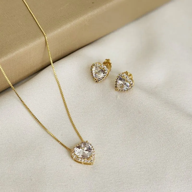 Conjunto Delicado Coração Zircônia