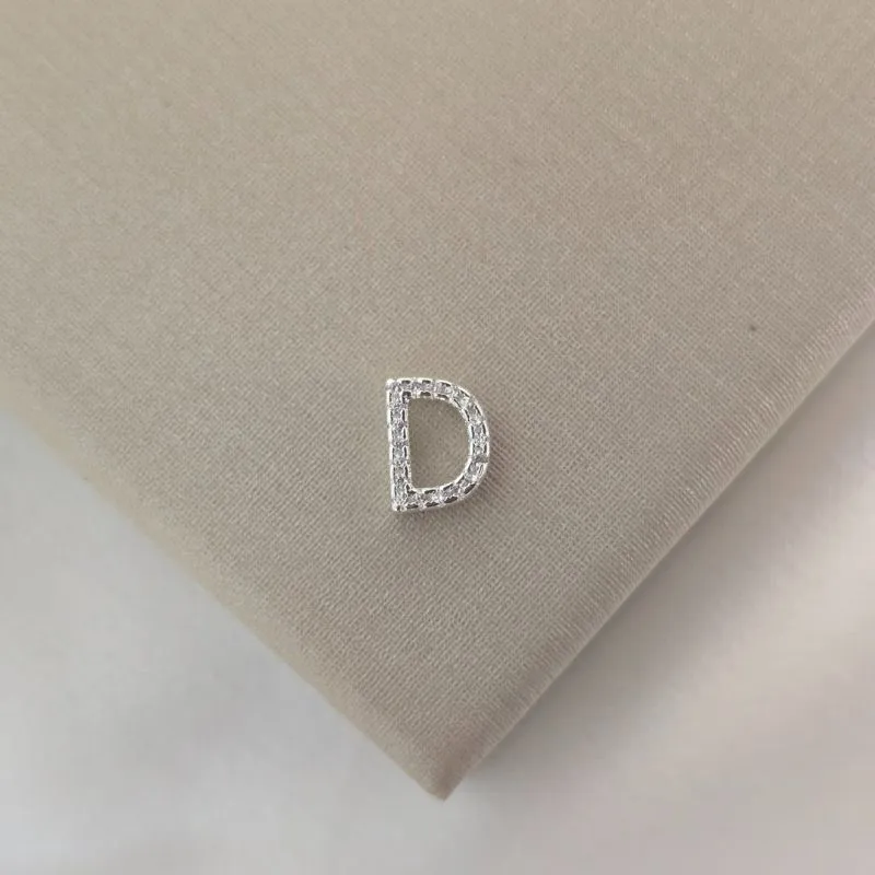 Pingente Letra D Zircônia Prata