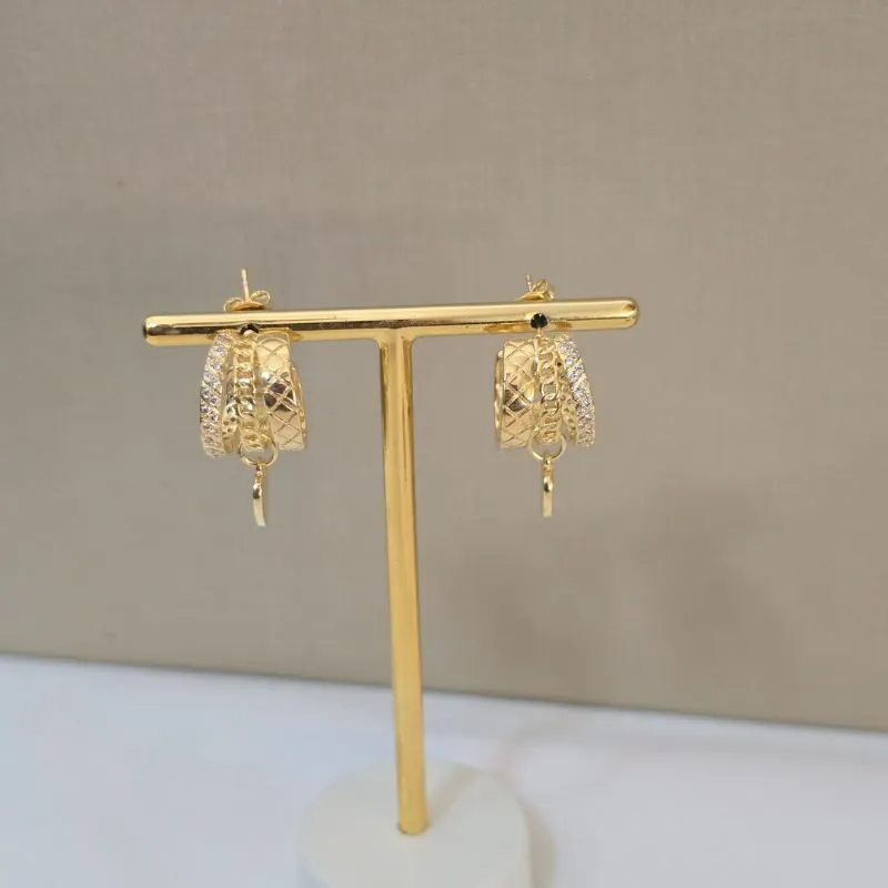 Argola Delicada Zircônia e Coração Liso