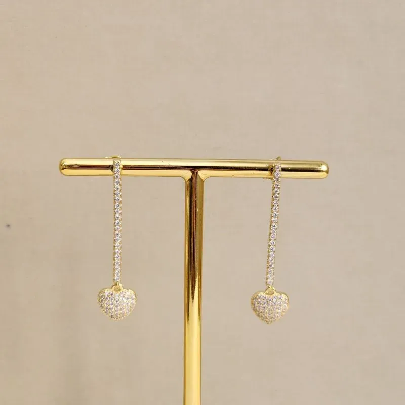 Brinco Coração Zircônia