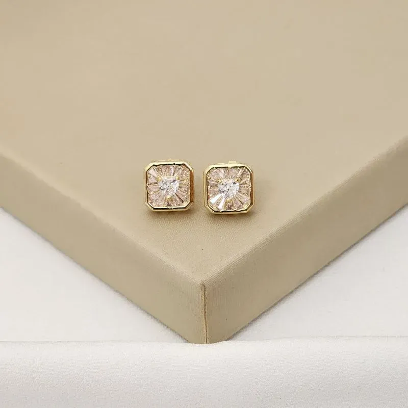 Brinco Geométrico Coração Zircônia