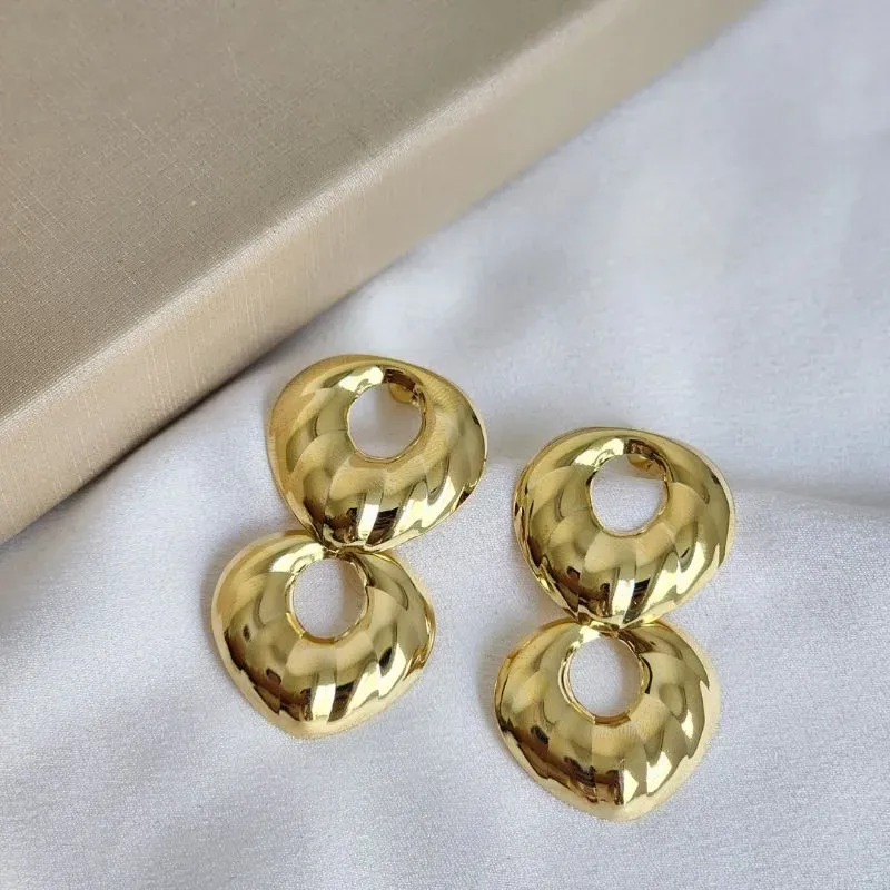 Brinco Maxi Liso Folhas