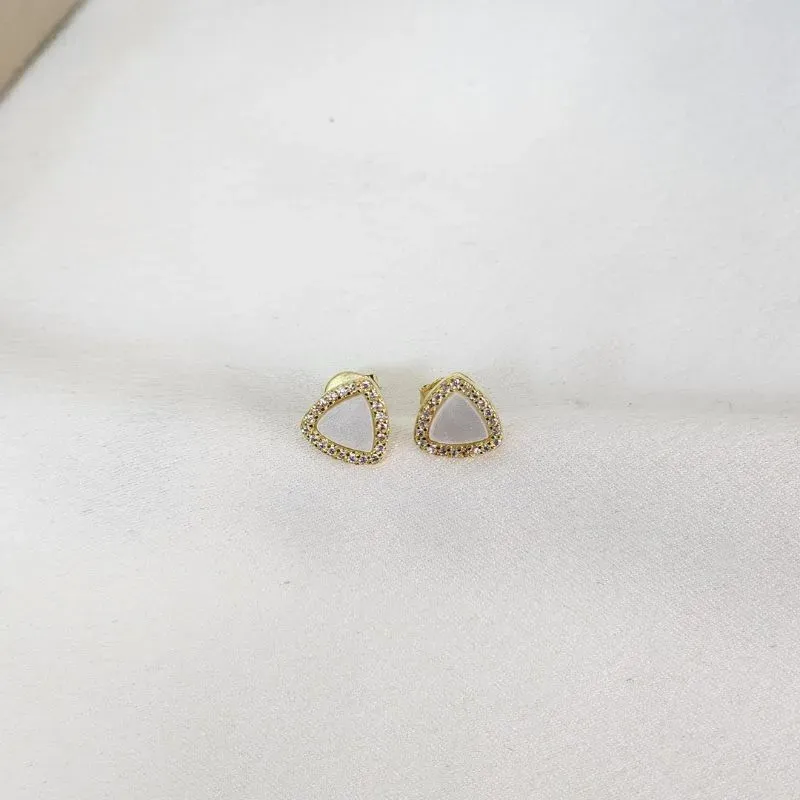 Brinco Madreperola e Zircônia