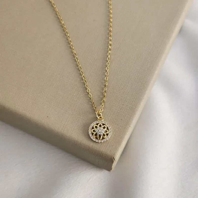 Colar Choker Medalinha