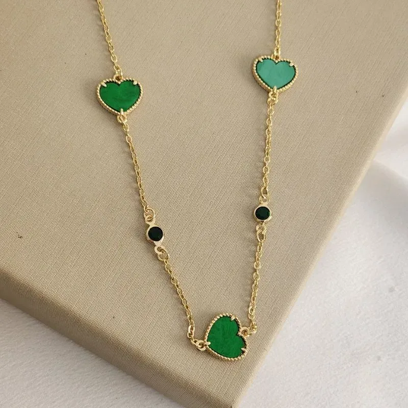 Colar Coração Madreperola