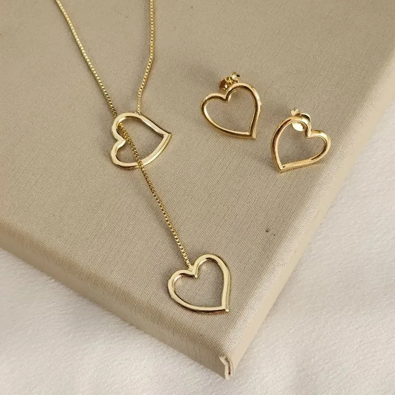 Conjunto Delicado Coração Gravatinha