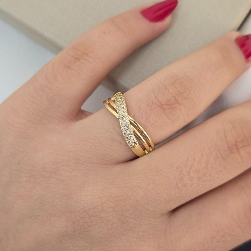 Anel em X Cravejado Zirconia