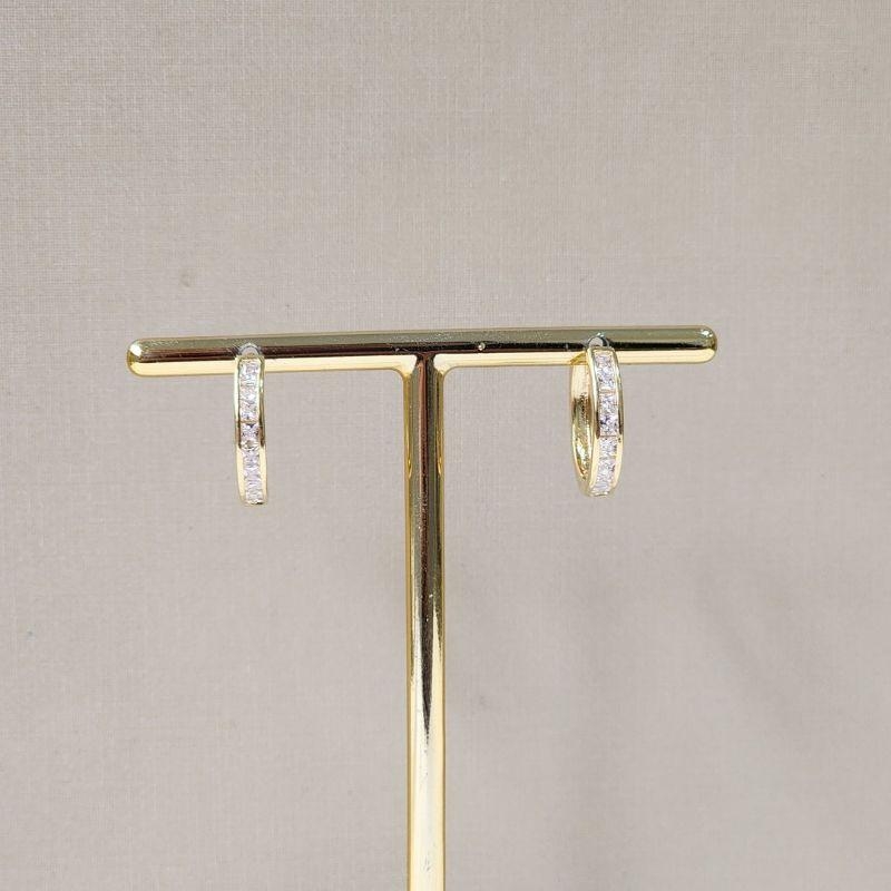 Argola Delicada  Zirconia