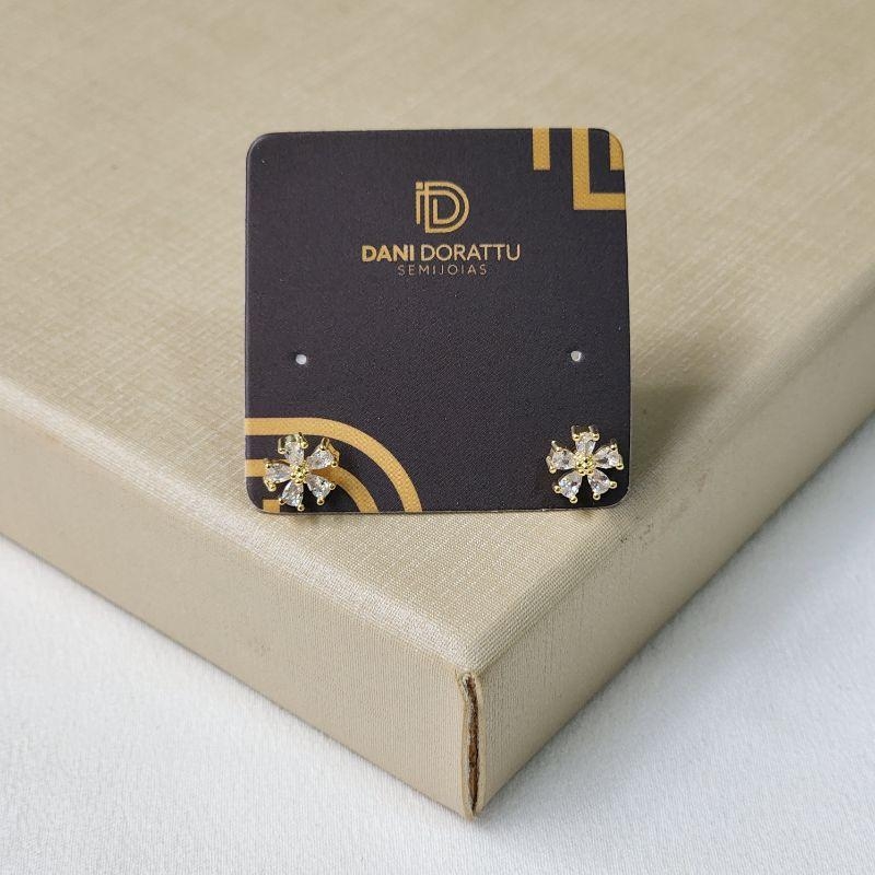 Brinco Delicado de Flor Zirconia