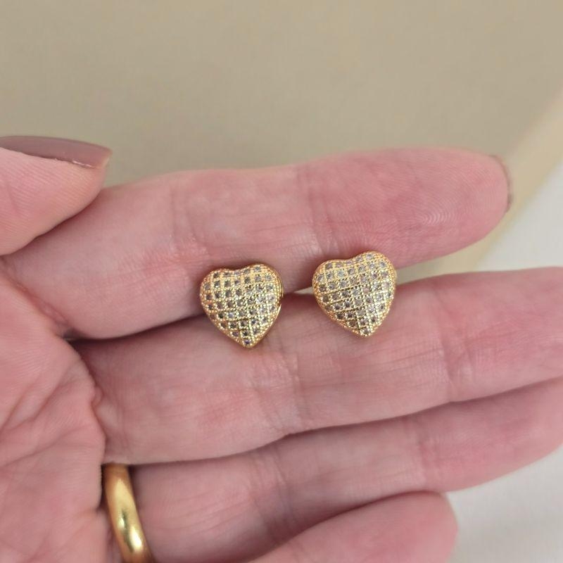 Brinco Pequeno Zirconia  Coração