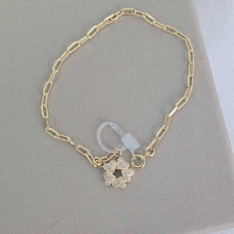 Pulseira Delicada Detalhe Coração