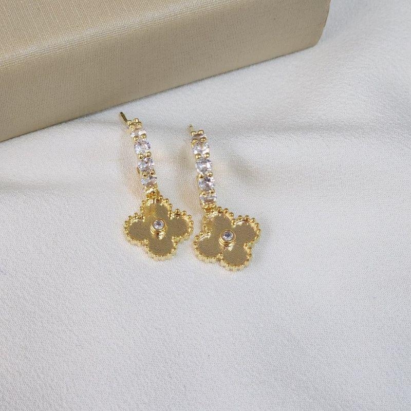 Brinco Delicado Zircônia e Liso