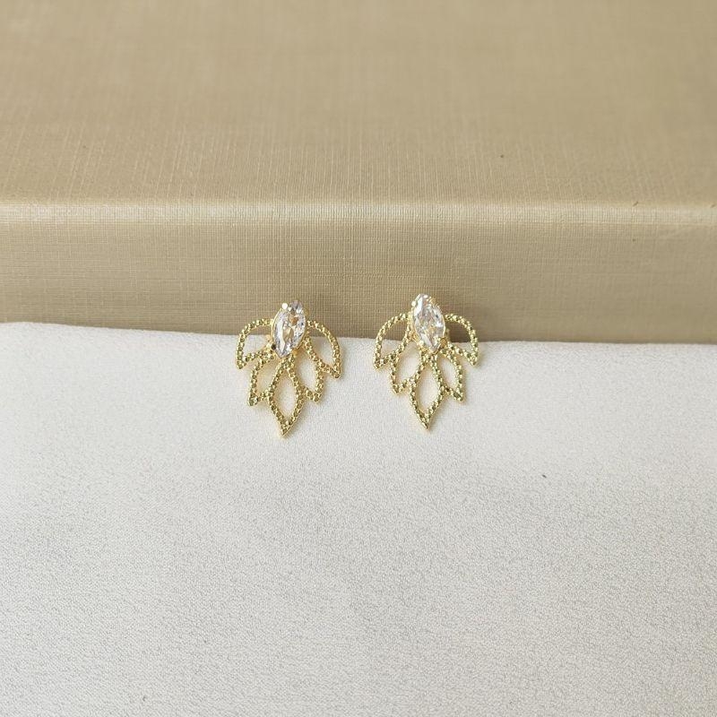 Brinco Delicado Folha Com Zirconia