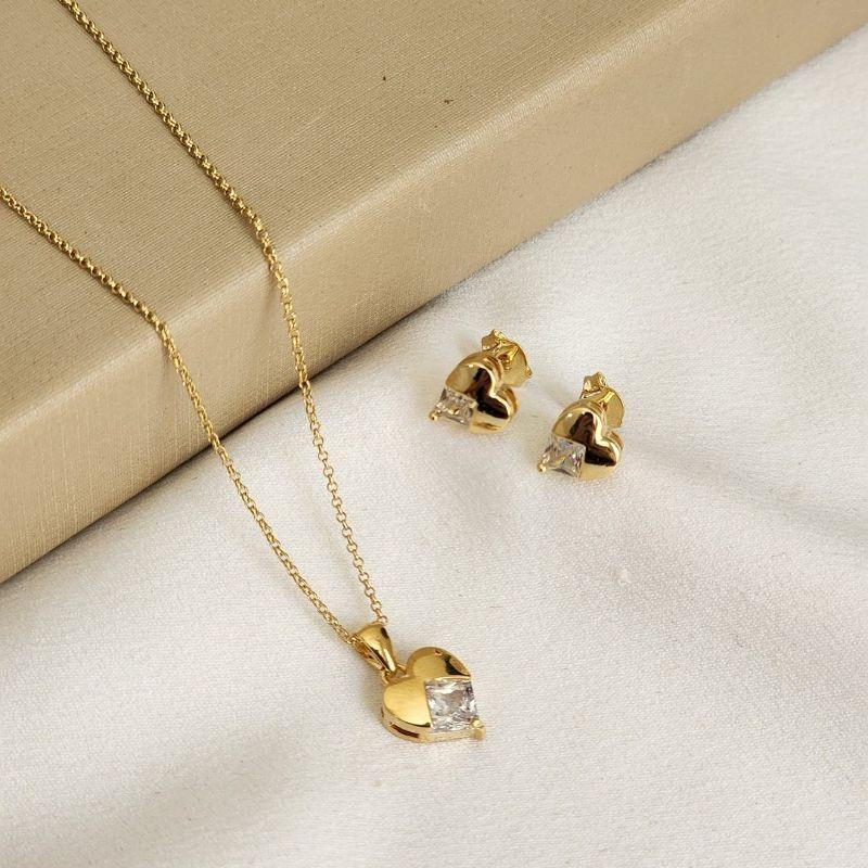 Conjunto Delicado Coração Liso e Zircônia