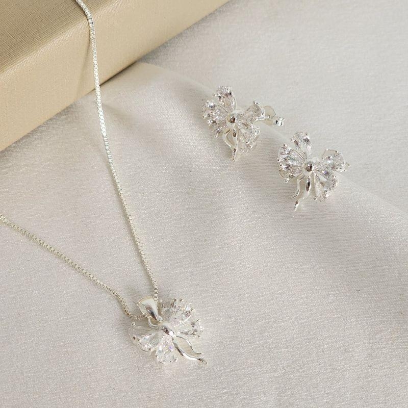 Conjunto Laço Zircônia