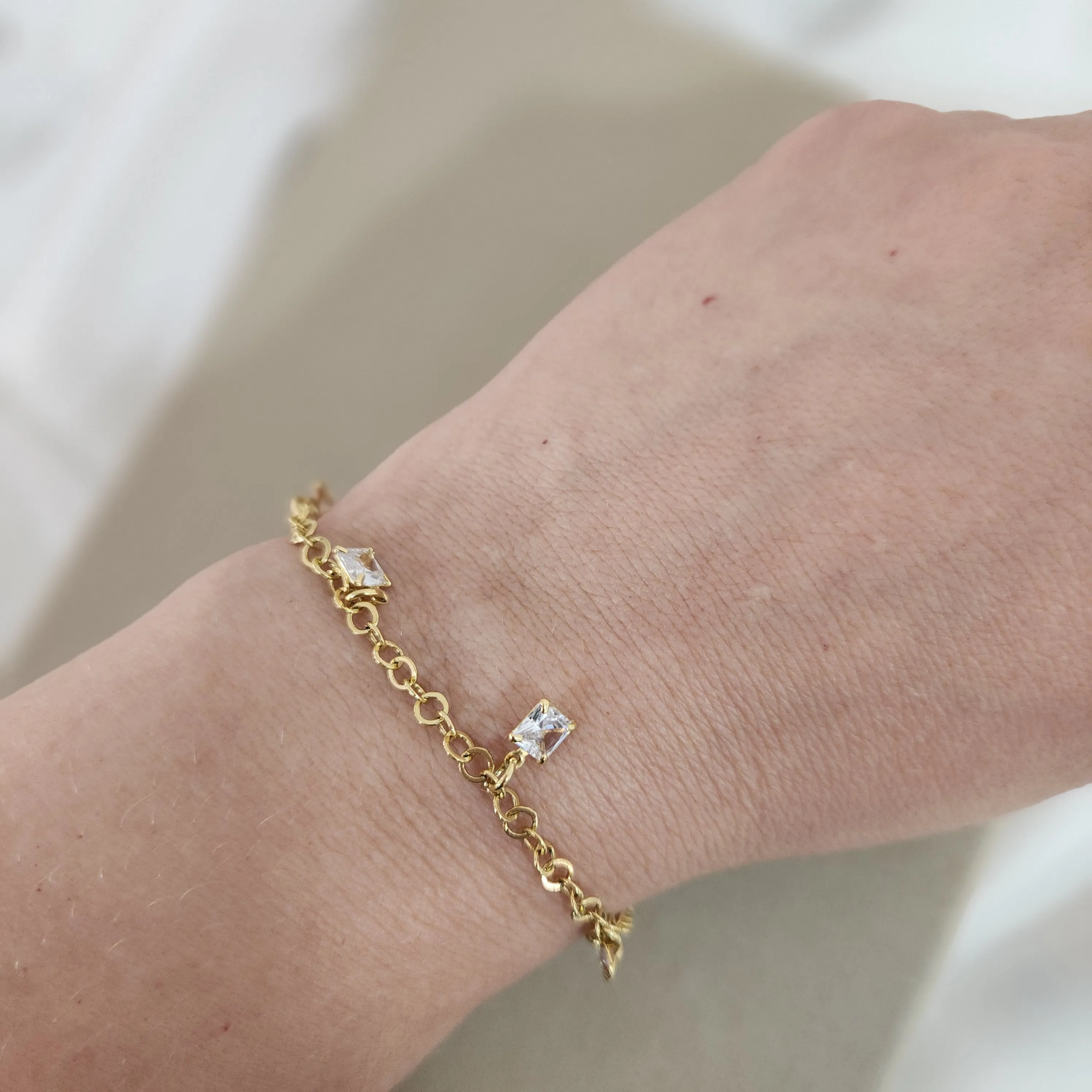 PULSEIRA PINGENTE ZIRCÔNIA