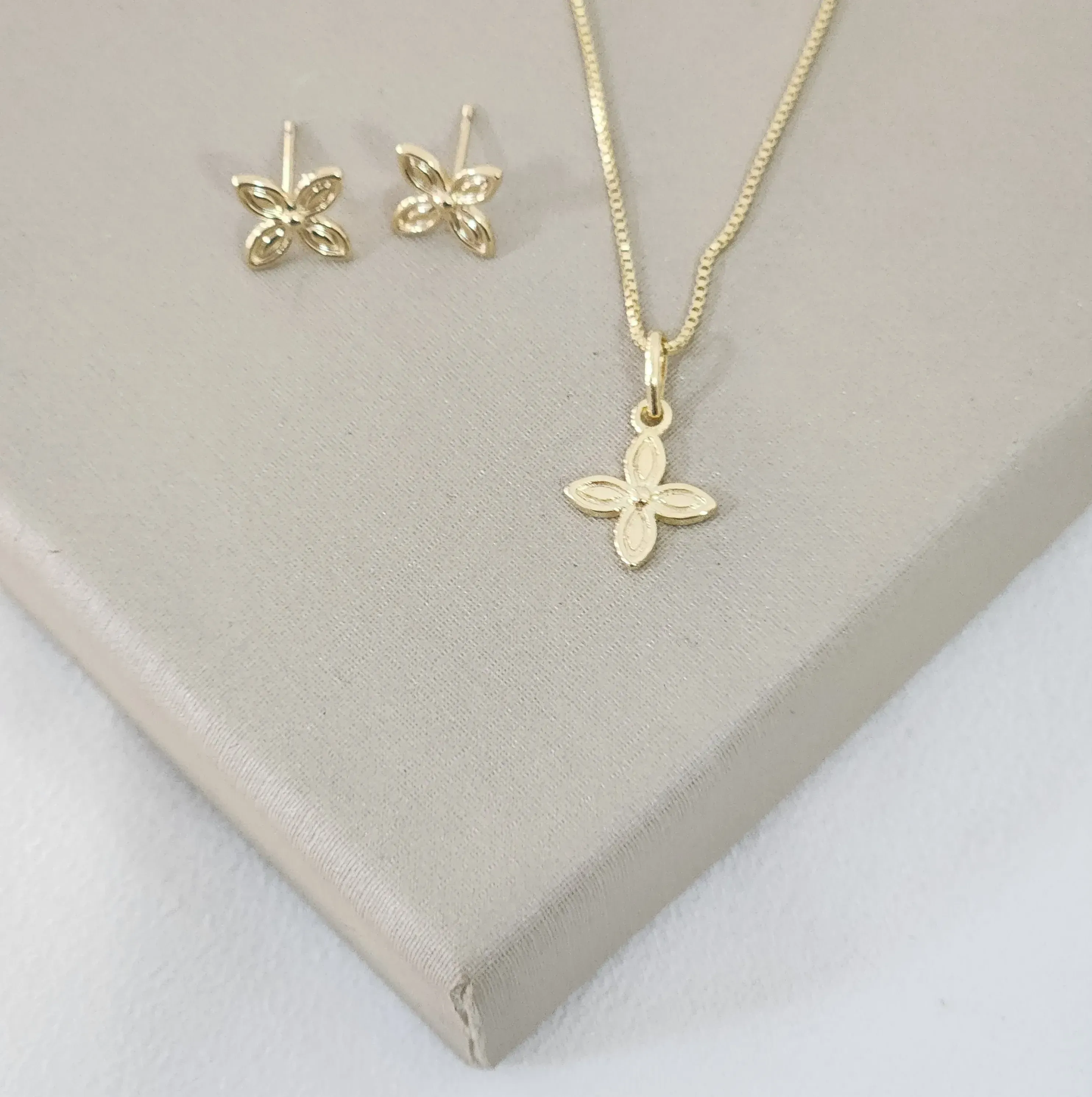 Conjunto Flor